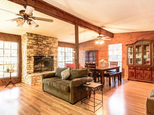12401 Hewitt LN, Austin TX 78748