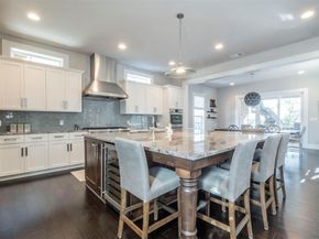 7804 Lazy River CV, Austin TX 78730