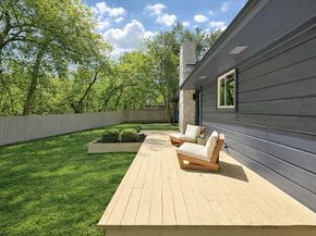 9801 Oak Hollow DR, Austin TX 78758