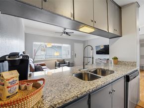 2408 Longview ST 204, Austin TX 78705