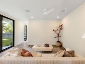 4414 Banister LN 1, Austin TX 78745