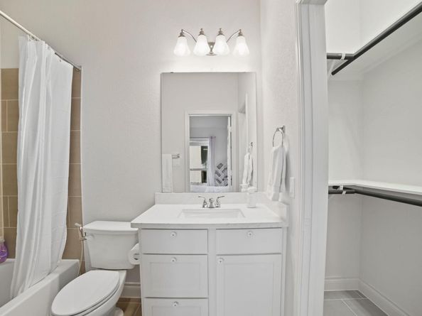 1904 Woolsey WAY, Leander TX 78641