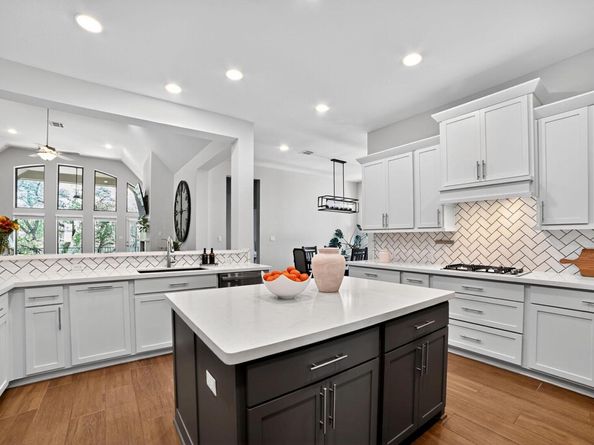 1904 Woolsey WAY, Leander TX 78641