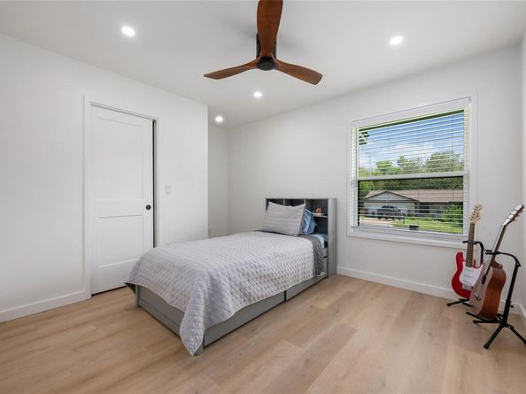 1101 Floradale DR, Austin TX 78753