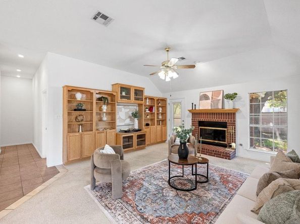 4917 Flaming Oak CV, Austin TX 78749