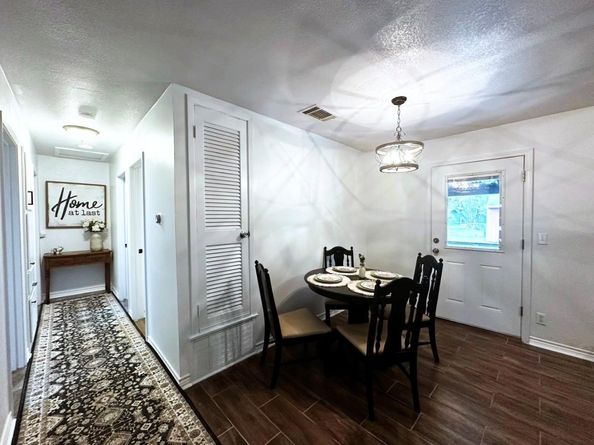 6010 Waycross DR, Austin TX 78745