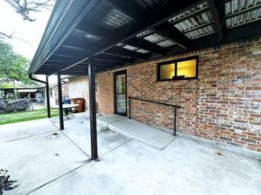 6010 Waycross DR, Austin TX 78745