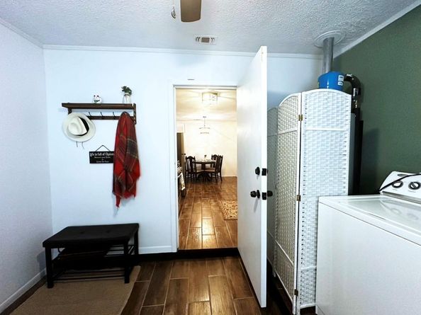 6010 Waycross DR, Austin TX 78745