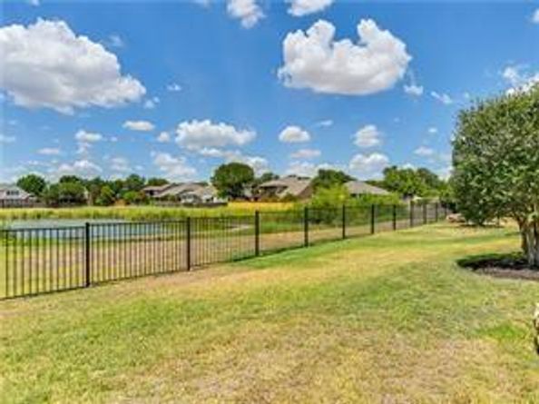 3929 Vallarta LN, Round Rock TX 78681