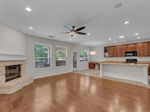 3929 Vallarta LN, Round Rock TX 78681