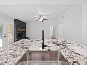 10001 Woodglen DR, Austin TX 78753
