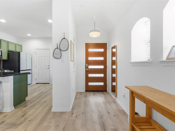 2513 Winchell LN, Austin TX 78725