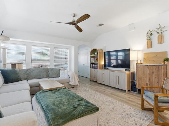 2513 Winchell LN, Austin TX 78725