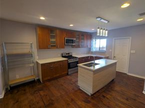 1808 Maple Ave, Austin TX 78702