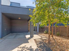 1177 Pandora ST B, Austin TX 78702