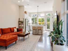 1177 Pandora ST B, Austin TX 78702