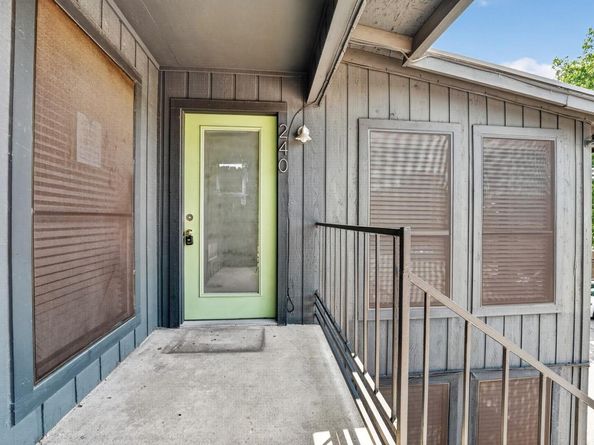 909 Reinli ST 240, Austin TX 78751