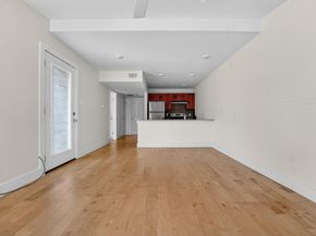 909 Reinli ST 240, Austin TX 78751