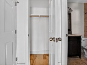 909 Reinli ST 240, Austin TX 78751