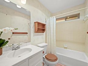 8504 Tallwood DR, Austin TX 78759