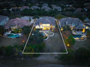 2024 University Club DR, Austin TX 78732