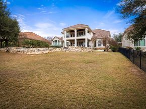 2024 University Club DR, Austin TX 78732
