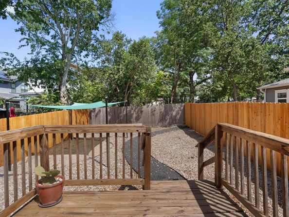 2609 S 5th ST, Austin TX 78704