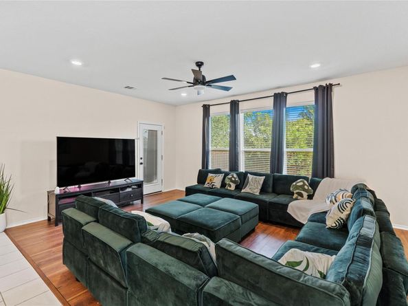 2471 Sunrise RD 1, Round Rock TX 78664