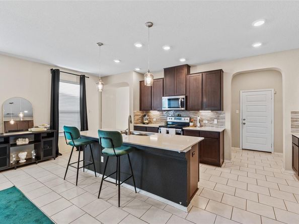 2471 Sunrise RD 1, Round Rock TX 78664