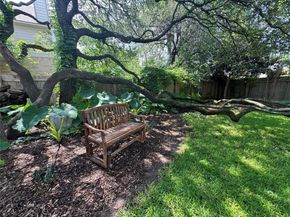 2619 Henley DR, Round Rock TX 78681