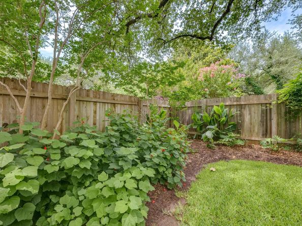 2619 Henley DR, Round Rock TX 78681