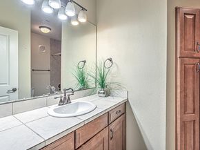 2226 Westlake DR 13, Austin TX 78746