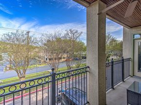 2226 Westlake DR 13, Austin TX 78746