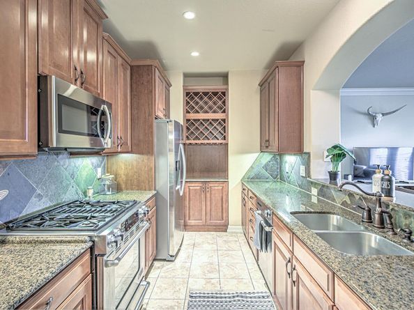 2226 Westlake DR 13, Austin TX 78746