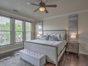 2226 Westlake DR 13, Austin TX 78746