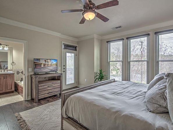 2226 Westlake DR 13, Austin TX 78746