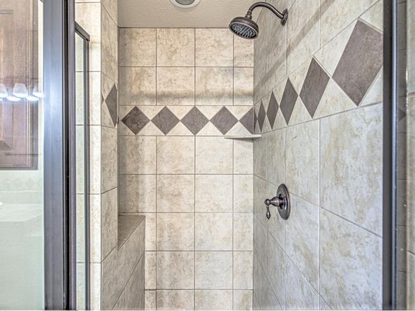 2226 Westlake DR 13, Austin TX 78746