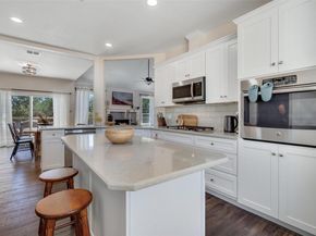 12049 Lincolnshire DR, Austin TX 78758