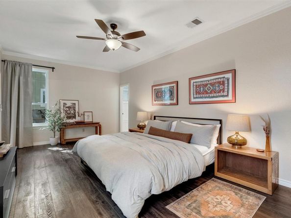 12049 Lincolnshire DR, Austin TX 78758