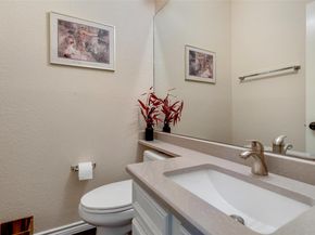 12049 Lincolnshire DR, Austin TX 78758