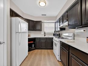 16402 Parkway DR, Pflugerville TX 78660