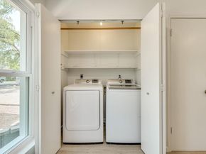 5703 Kayview DR, Austin TX 78749