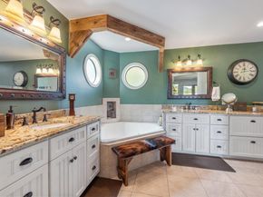 18000 Easy ST, Jonestown TX 78645