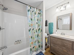 1137 Richardine Ave, Austin TX 78721
