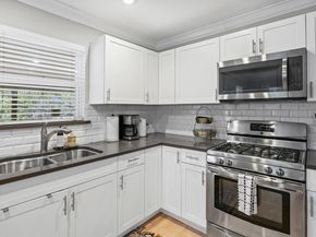 1137 Richardine Ave, Austin TX 78721
