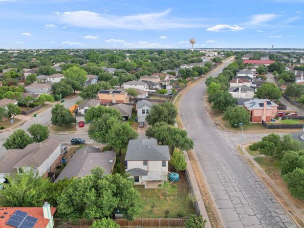 17359 Tobermory DR, Pflugerville TX 78660