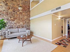 317 Venture BLVD S, Point Venture TX 78645