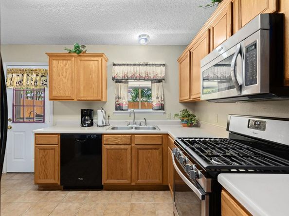 2158 Redwing WAY, Round Rock TX 78664