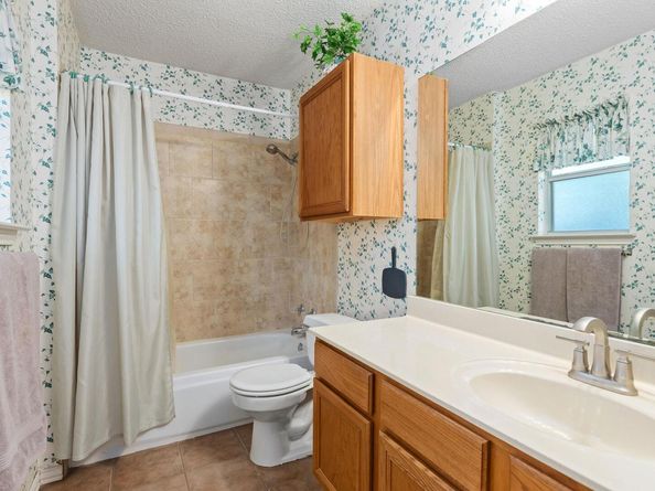 2158 Redwing WAY, Round Rock TX 78664