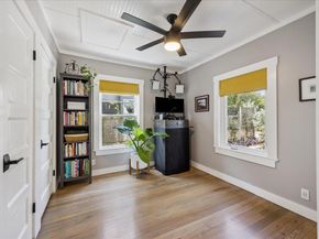1405 Oxford Ave, Austin TX 78704